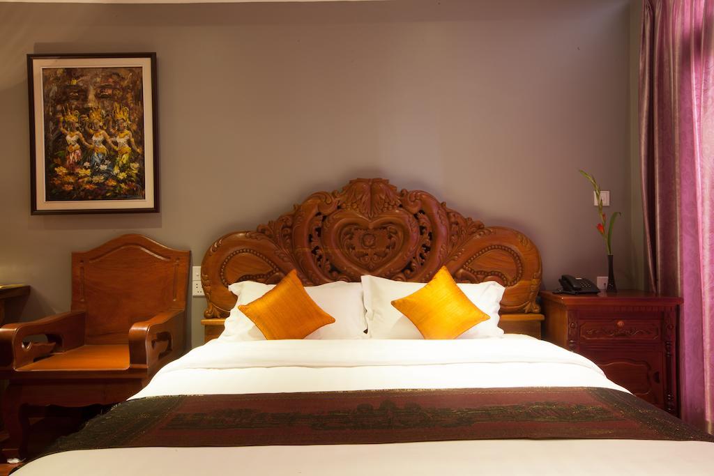 Le Grand Mekong Hotel Phnom Penh Exterior foto